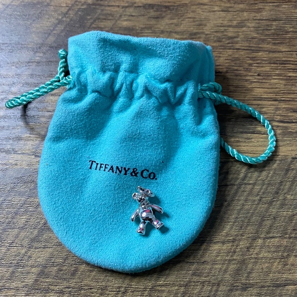 Tiffany & Co Teddy Ber Charm - Picture 2 of 9